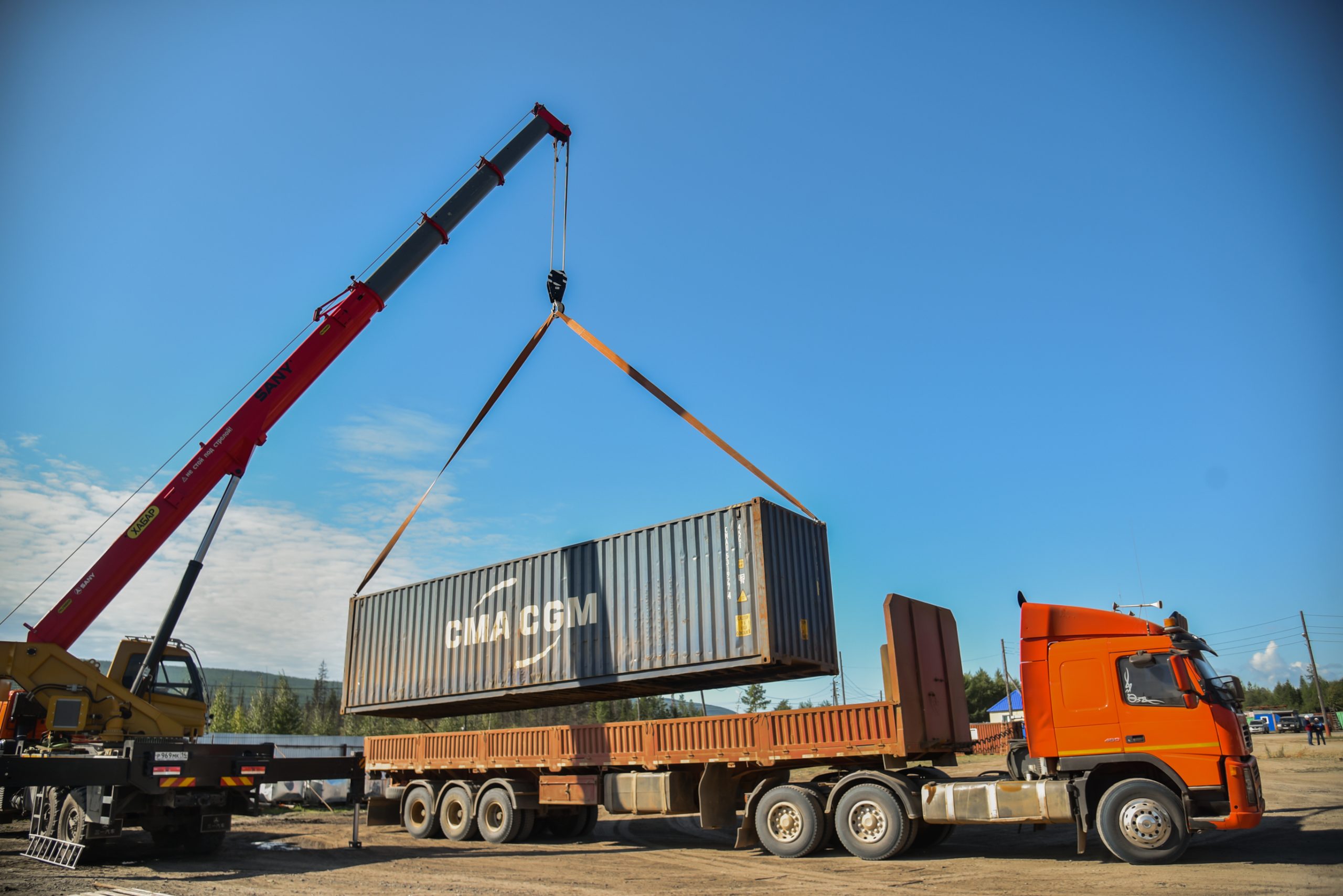 Автомобильная перевозка генеральных грузов и контейнеров